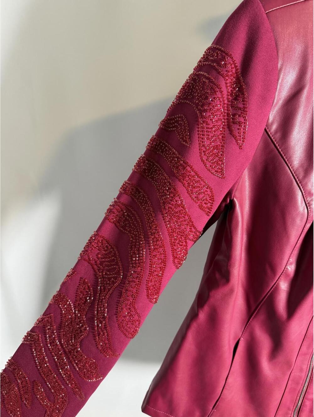 NWT Colleen Lopez Beaded Mesh Sleeve Faux Leather Moto Jacket Size Large - Picture 5 of 7